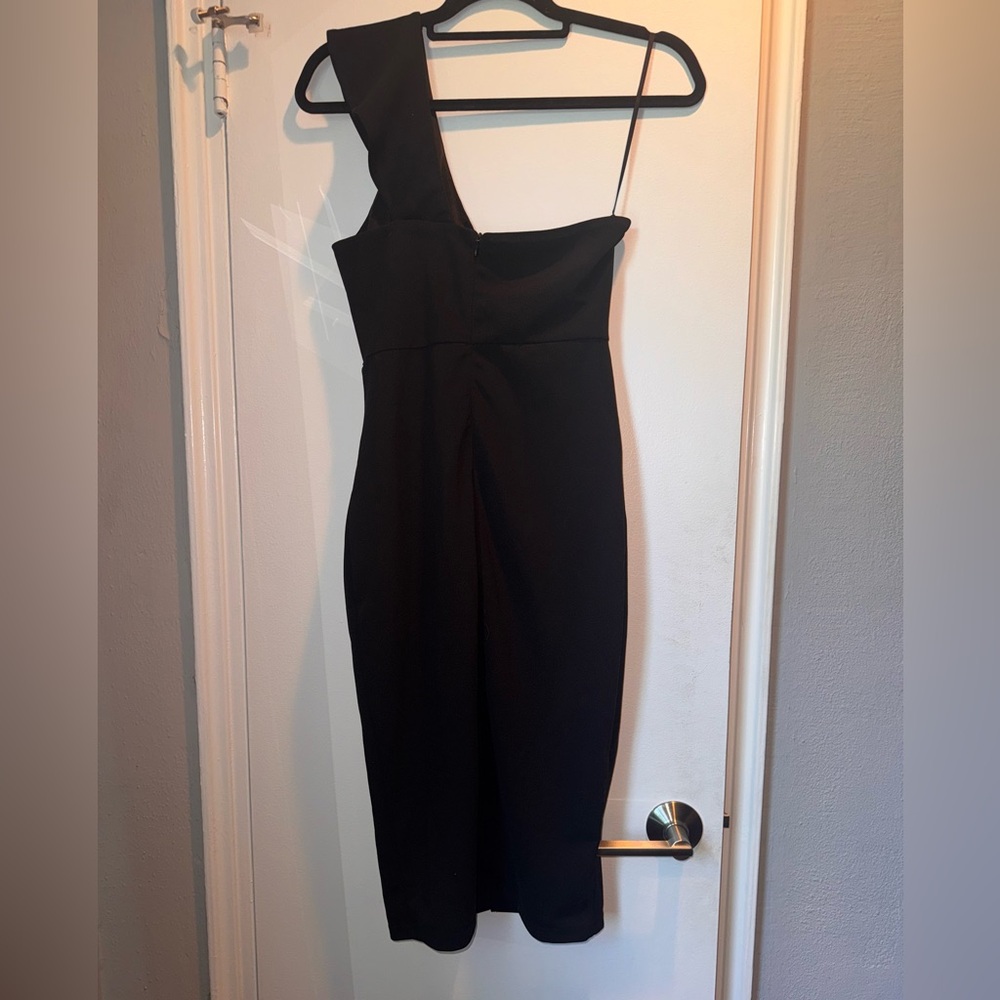 Hidden Label Ruffle Midi Dress - Picture 5 of 6